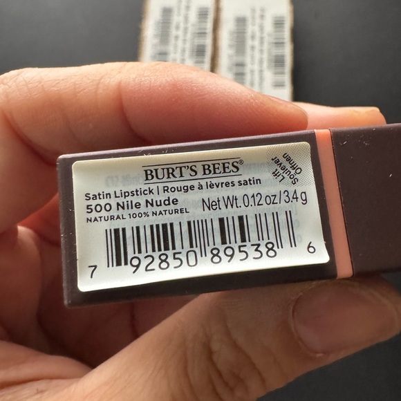 Burt’s Bees 100% Natural Moisturizing Satin Lipstick, Nile Nude, 1 Tube - Picture 8 of 10